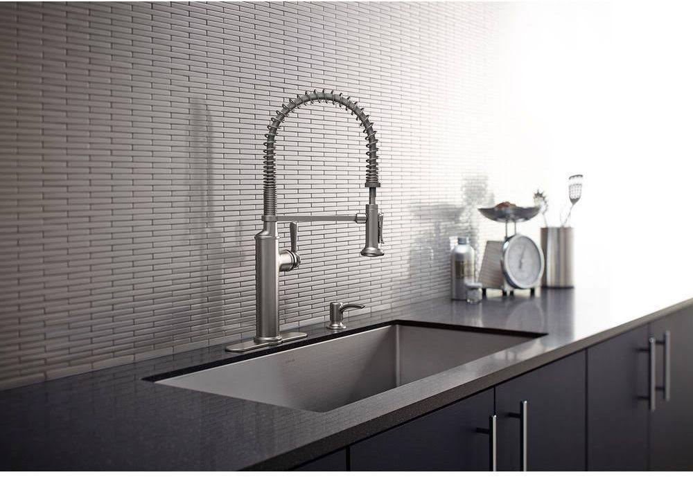 Kohler Kitchen Faucet Pull-Down Sprayer Single Handle Vibrant Stainless Q841176