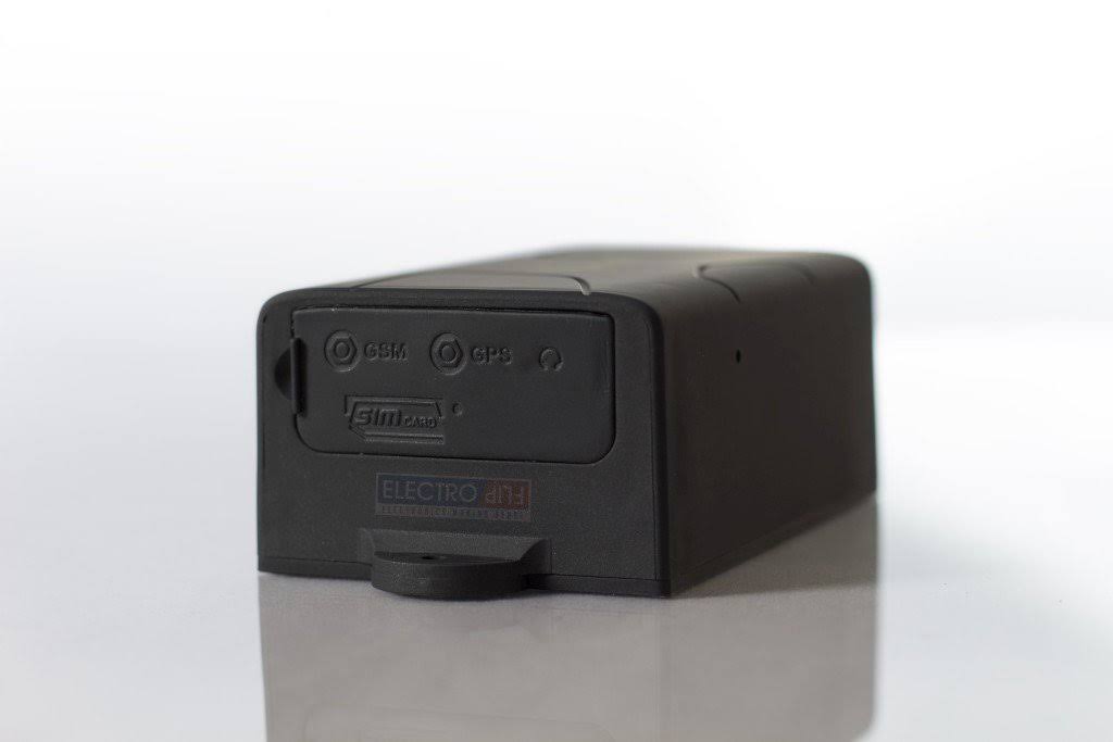 Mini Hidden GPS Tracking Device I887156