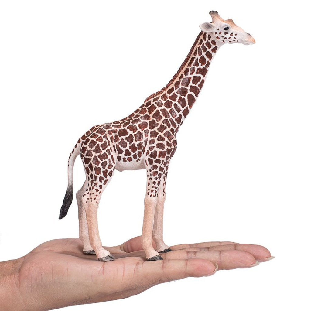 Realistic Giraffe Wildlife Figurine A418
