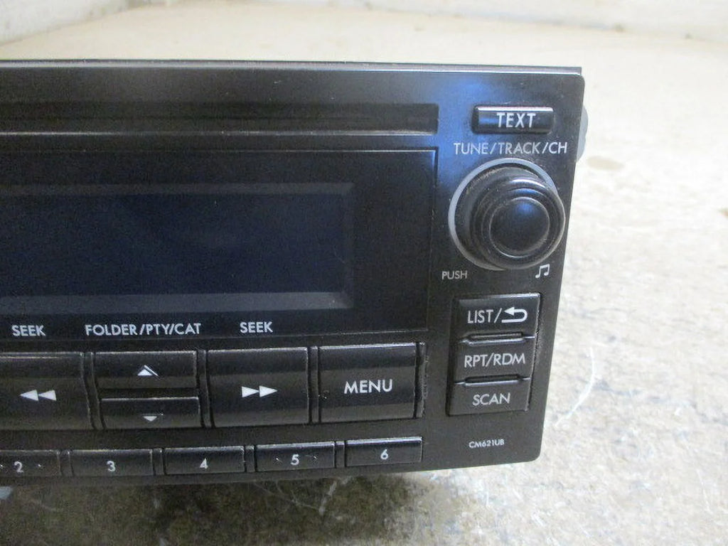 OEM Subaru Impreza CD MP3 WMA Player Radio D27329