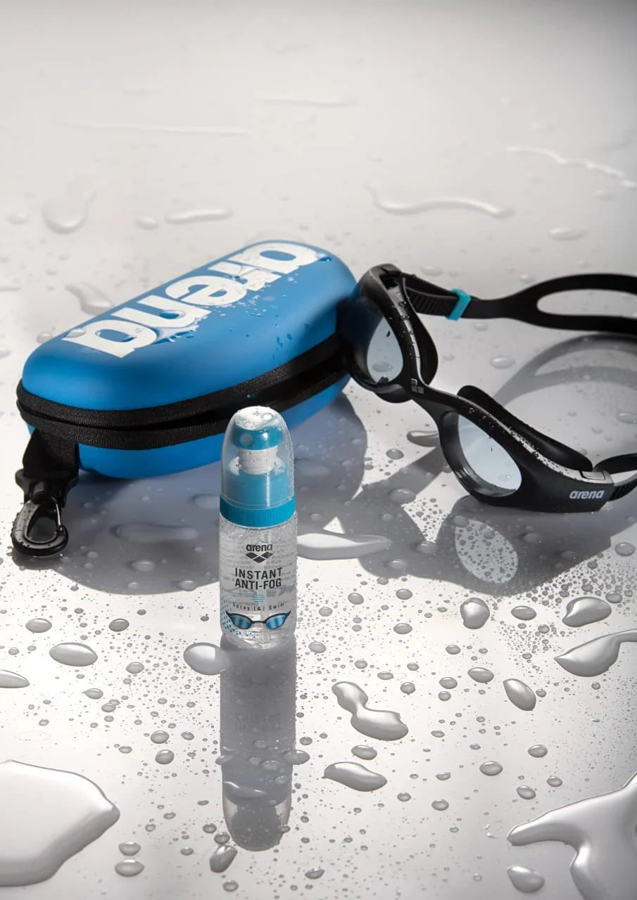 Swim Goggle Case with Clip N626610