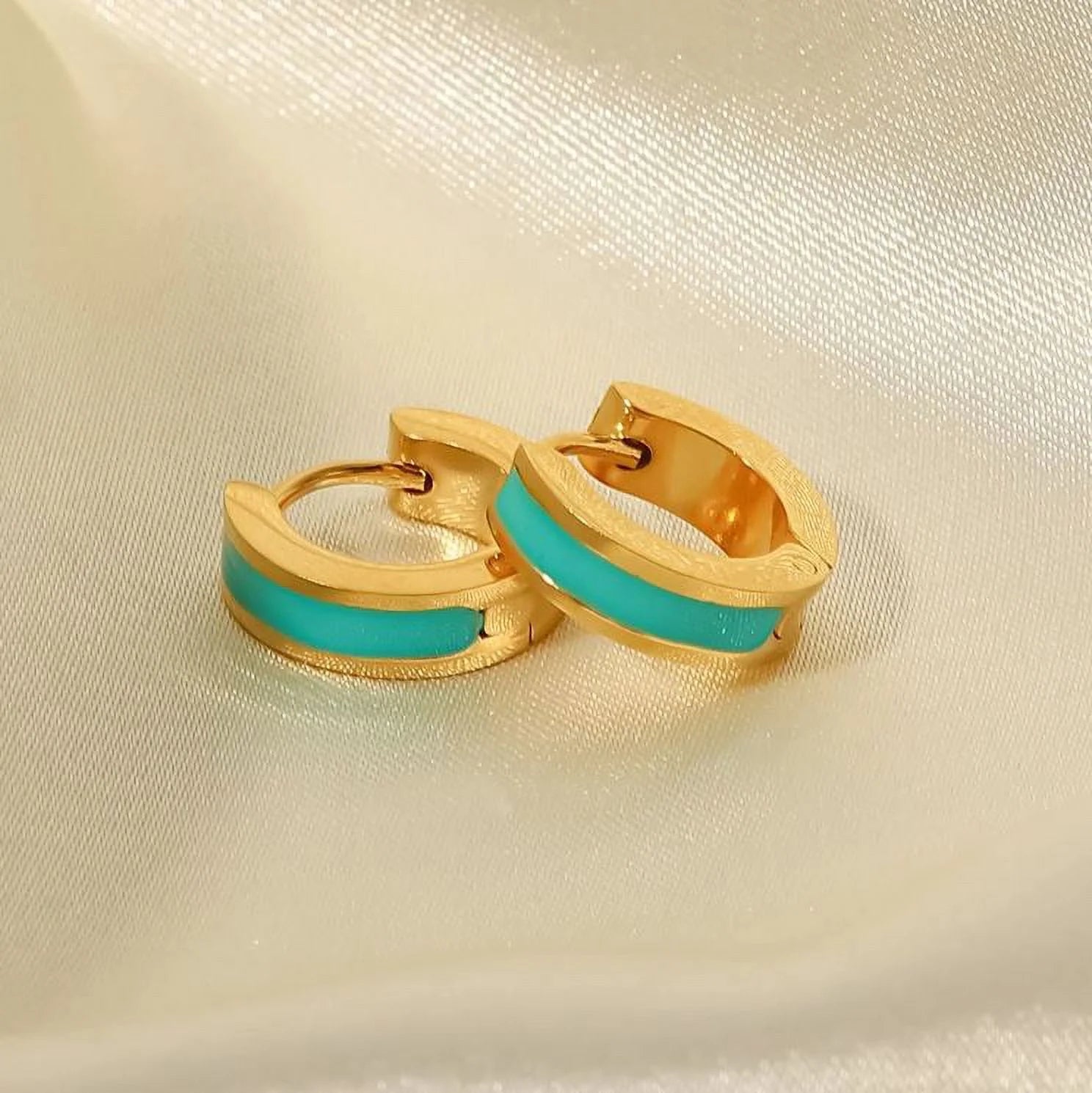 Turquoise Enamel Huggie Hoop Earrings In 18K Gold Plated Stainless Steel M310