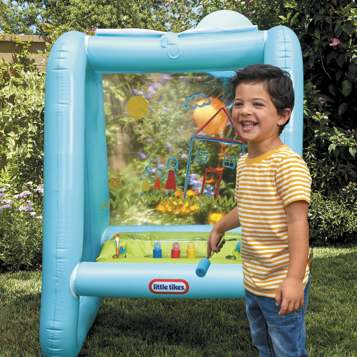 3-in-1 Paint & Play Backyard Easel Inflatable Outdoor Art with Accessories O9533