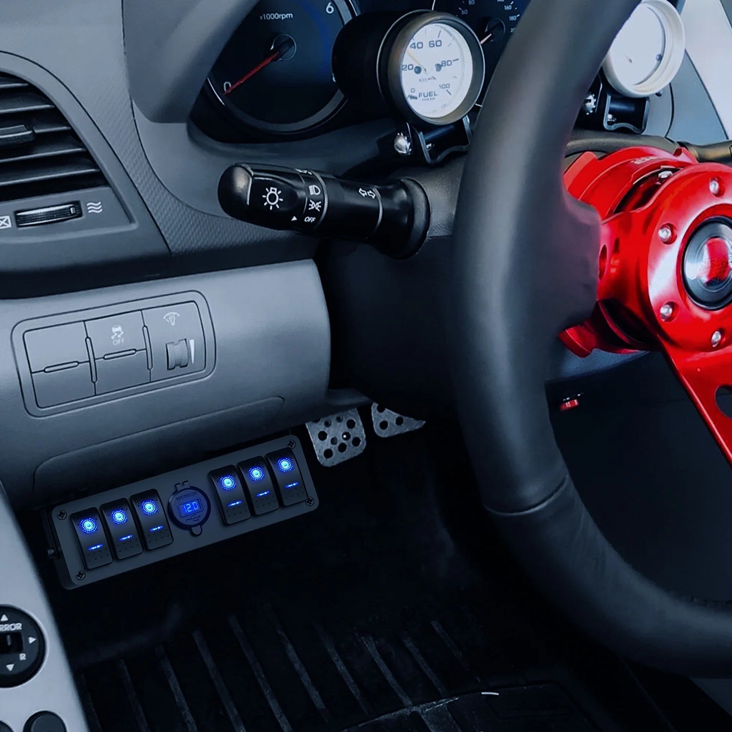 6 Gang Rocker Switch Panel with USB Charger Voltmeter H4117