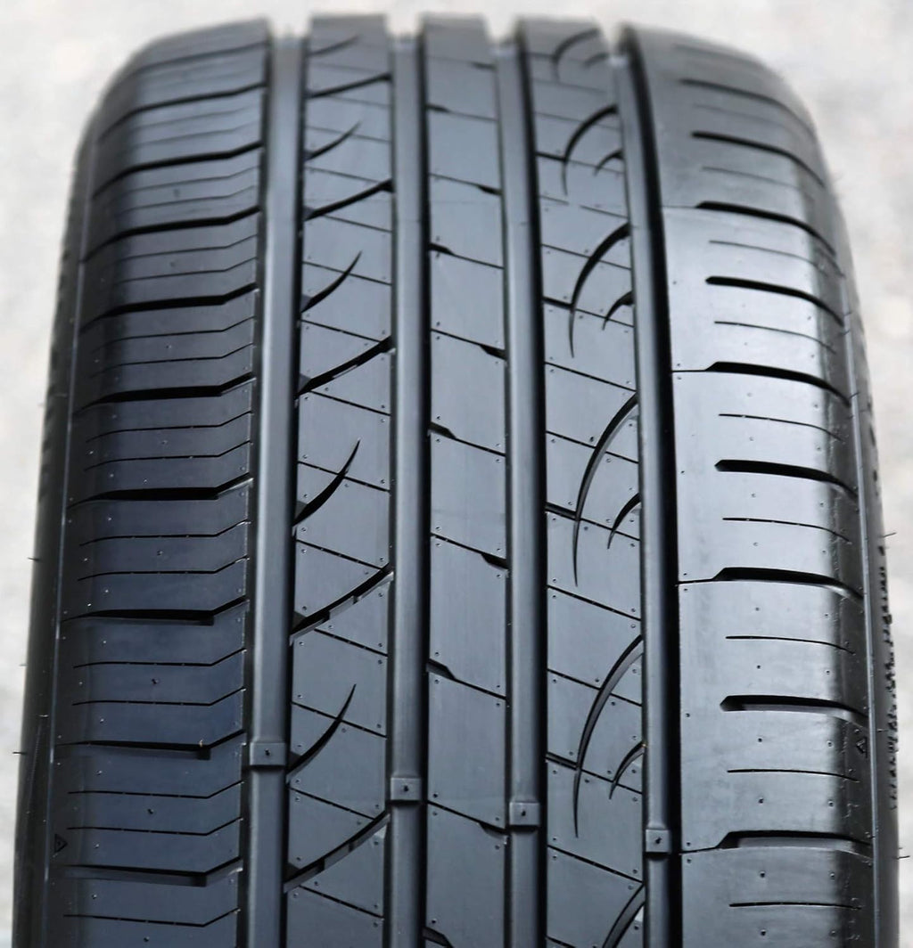 245/45R18 100Y XL Radial Tire L2682