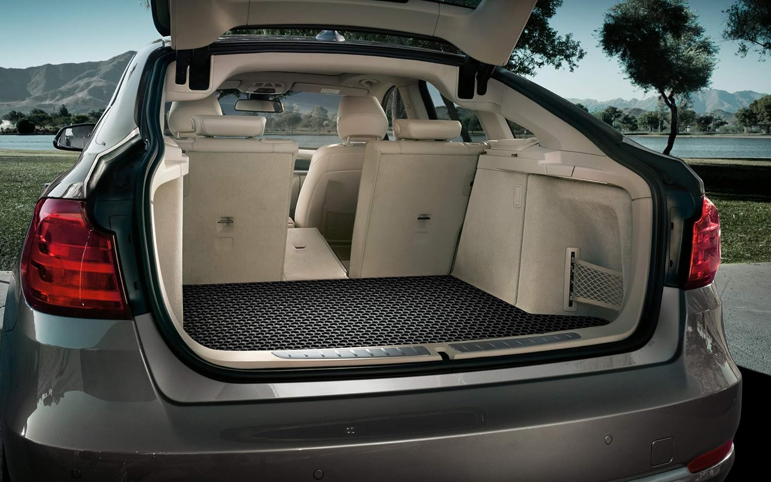 Black Rubber Cargo Mats Pack of 2 K741372