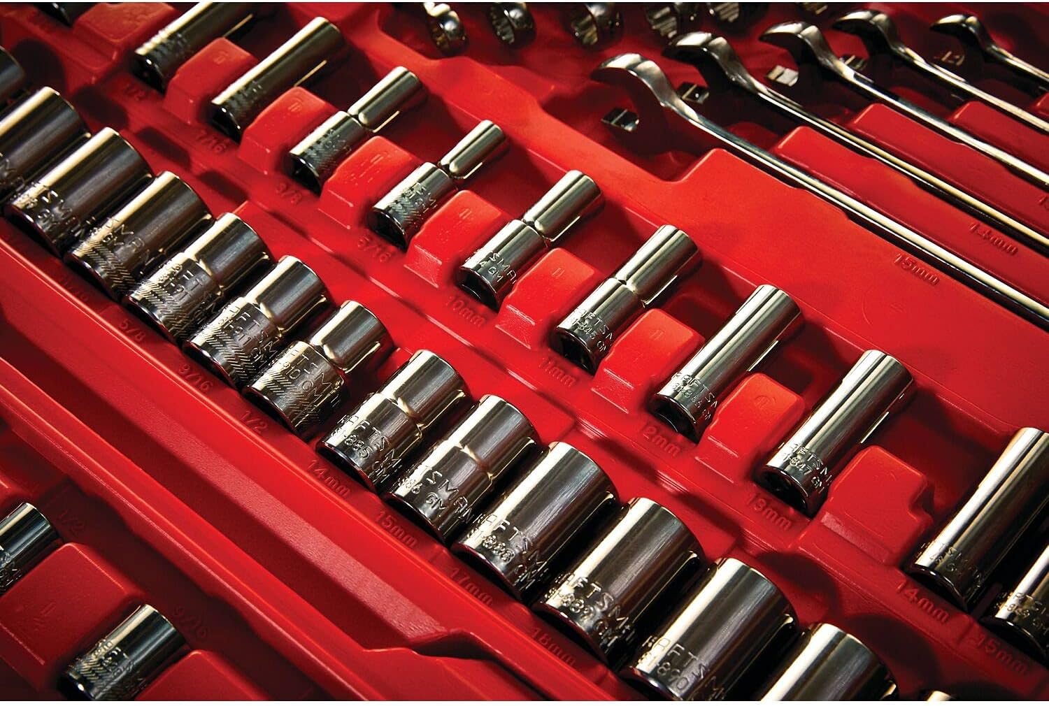 121 Piece Chrome Mechanic Tool Set T504