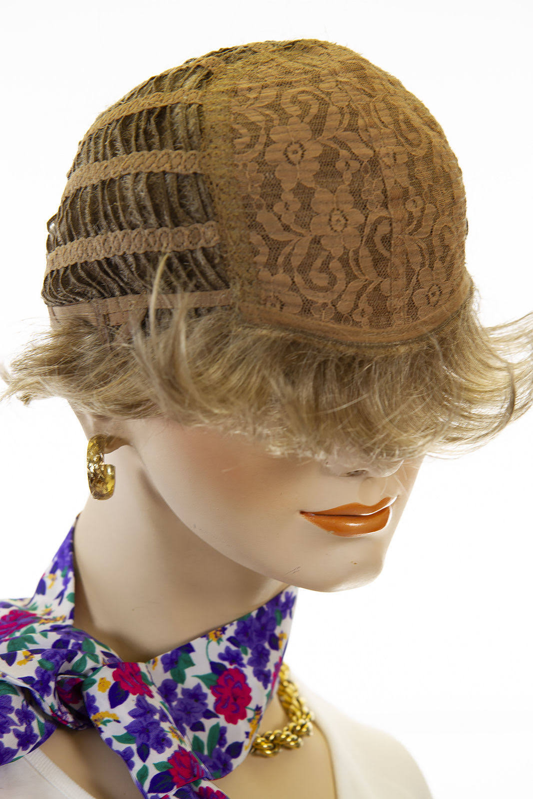 Large Wig G150898
