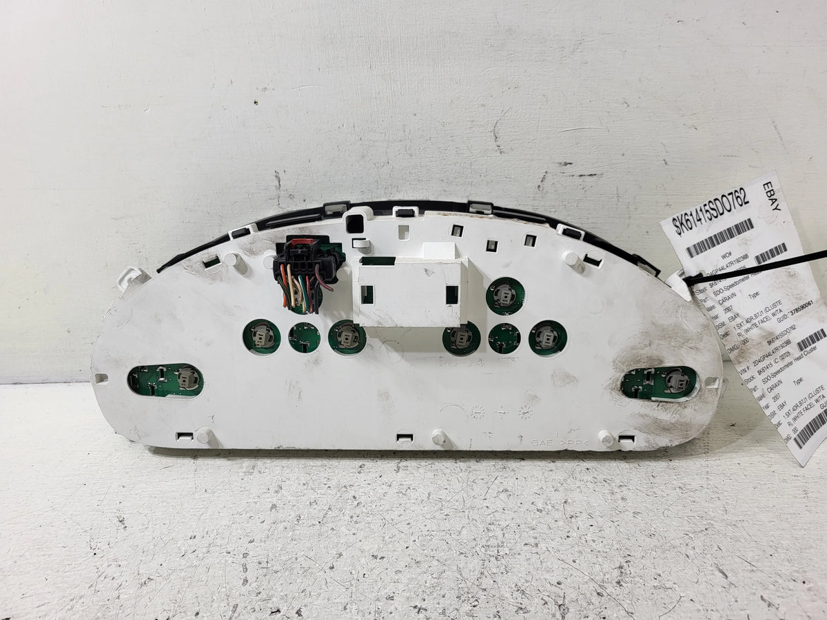 Pre-Owned 2006-2007 Dodge Caravan Speedometer Cluster 112k Miles O106