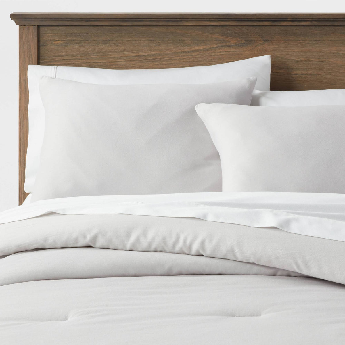 Light Gray Cotton Sateen Comforter & Sham Set Q633890
