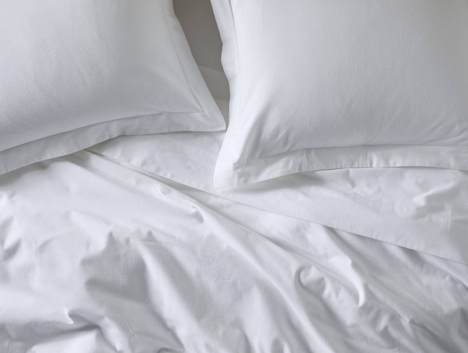 Full Organic Flannel Fitted Sheet Alpine White V57030