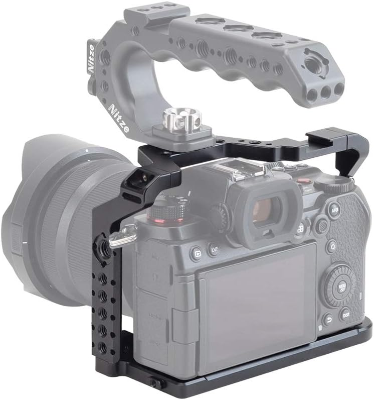 Cage for Panasonic Lumix S5 with Built-in NATO Rail M571445