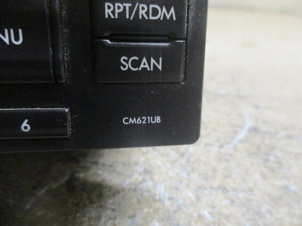OEM Subaru Impreza CD MP3 WMA Player Radio D27329